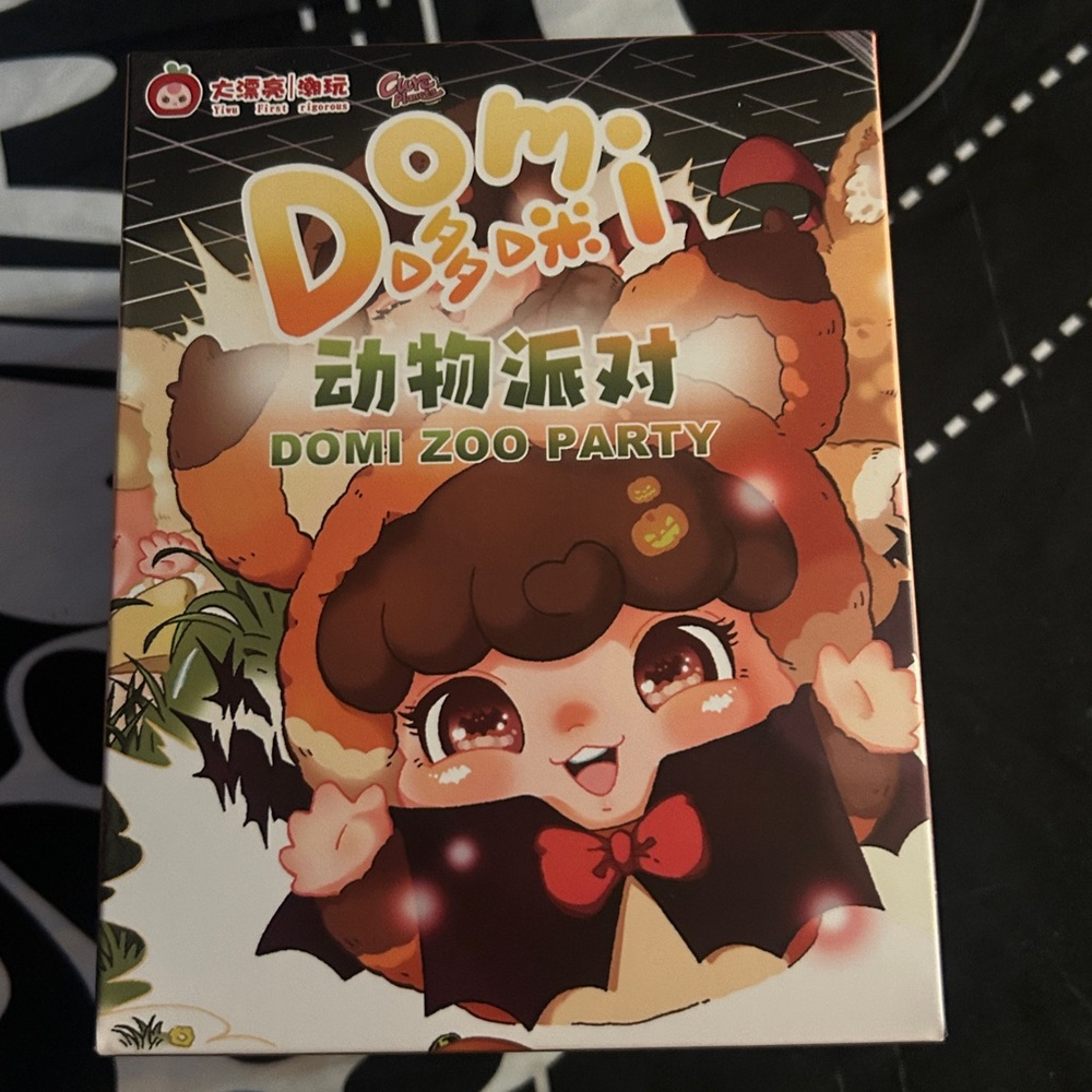 NIB Domi Zoo Party blind box Sealed